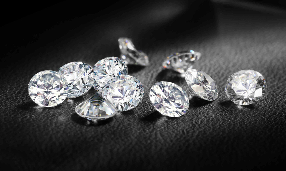 How To Determine If A Diamond Is Real or Fake