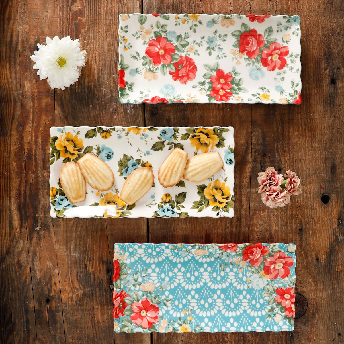 The Pioneer Woman Floral Medley 3-Piece Serving Platters