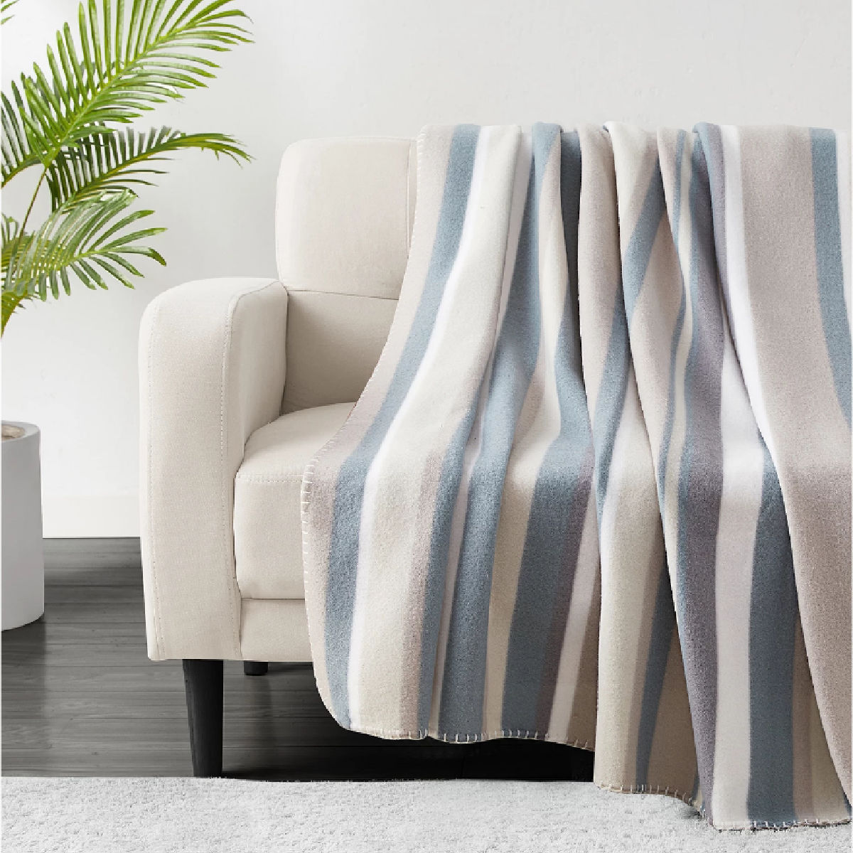 Infinity Home Novelty Print Fleece Throw Blankets