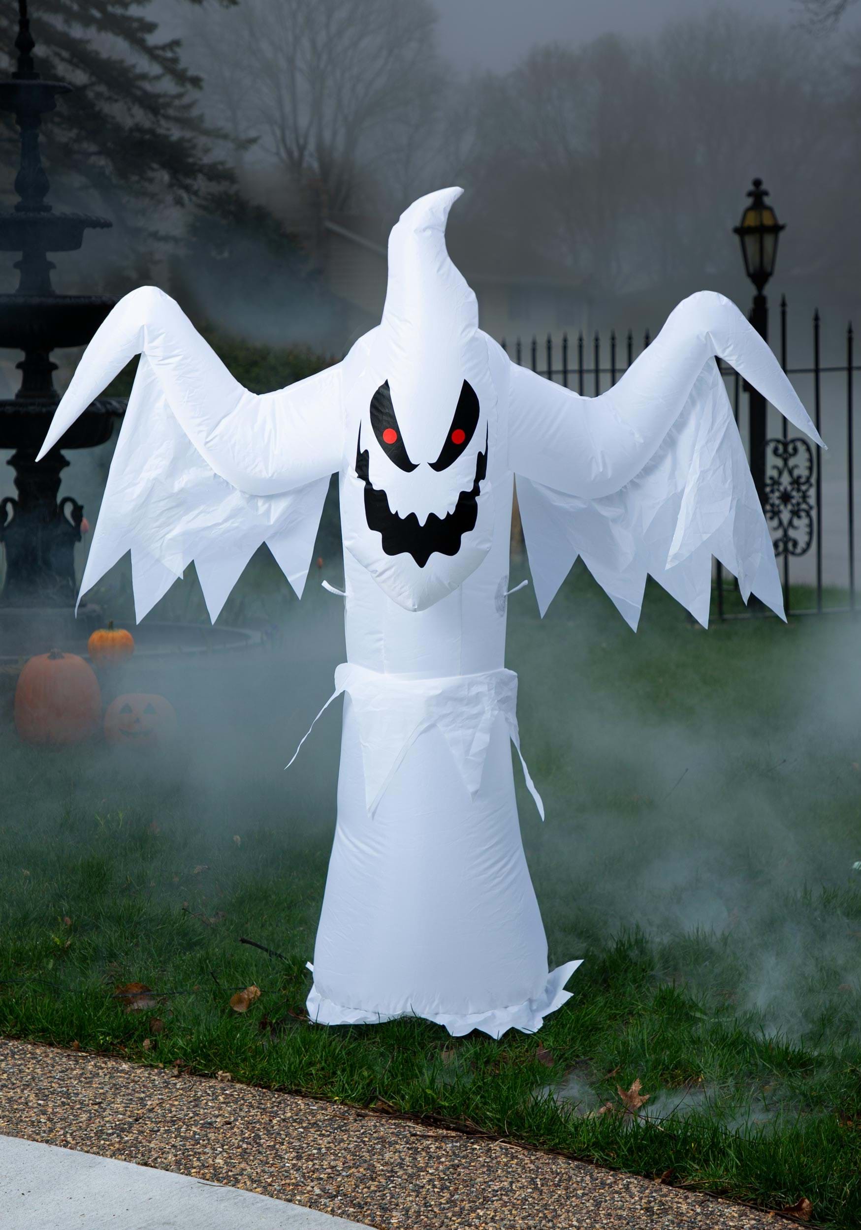 Inflatable Spooky Ghost 5 ft. Halloween Inflatable Decoration