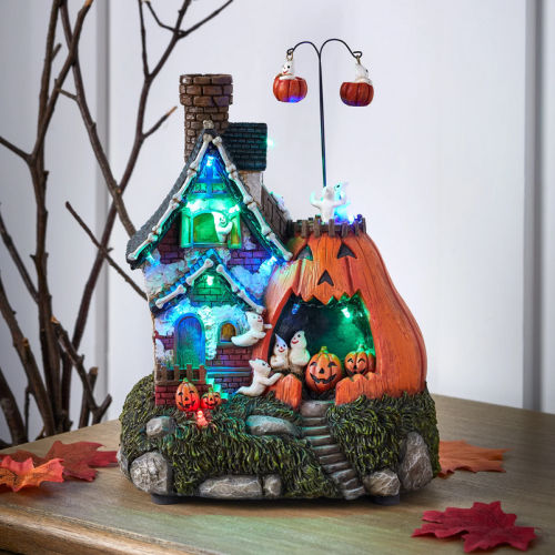 Pumpkin House Miniature Village Decoration HA21015