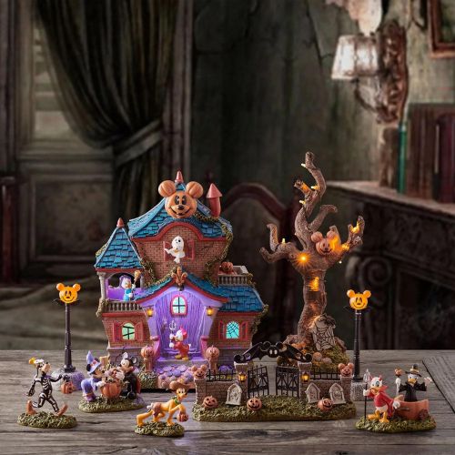 Disney Musical Halloween Village Set