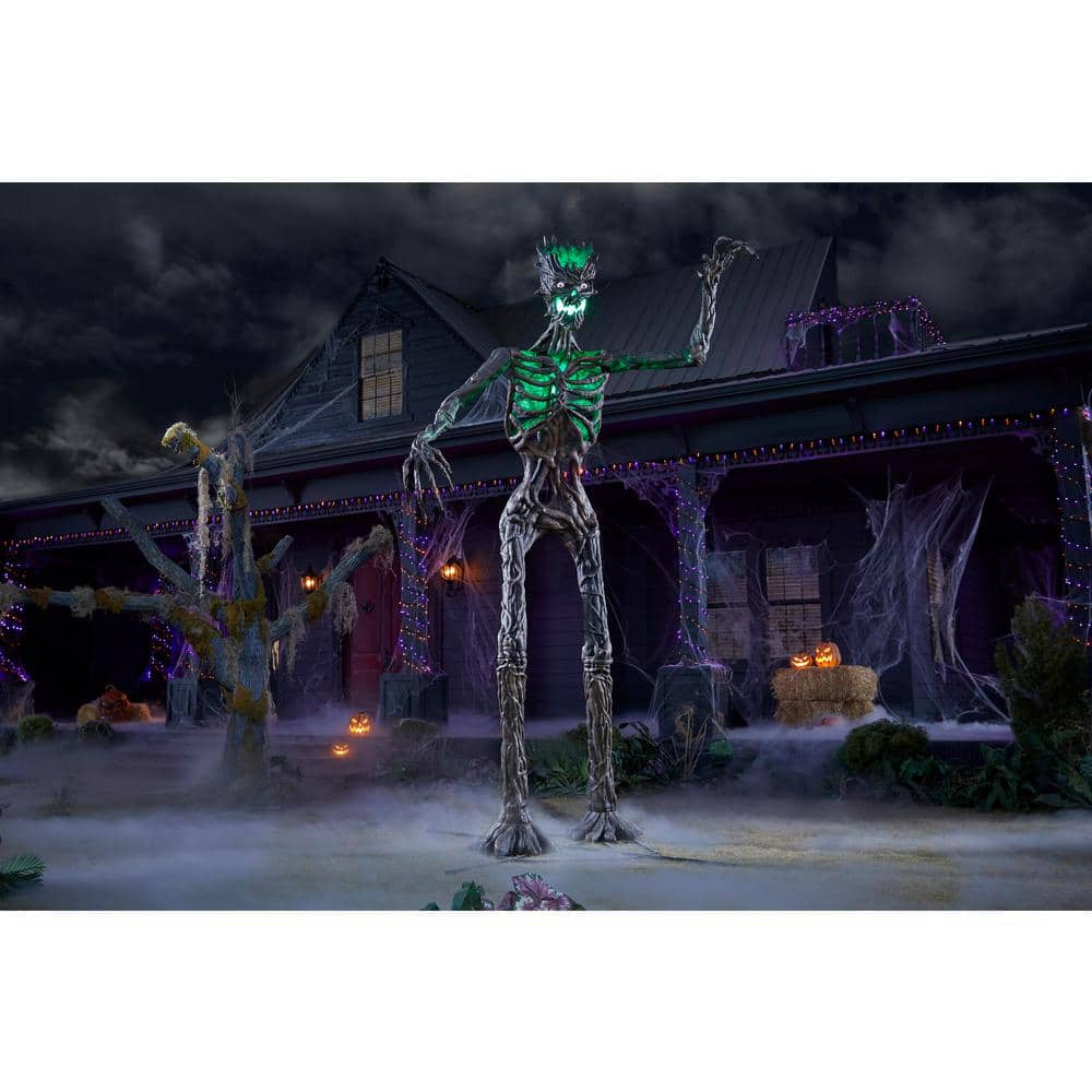 Home Accents Holiday Giant-Sized Inferno Deadwood Skeleton Halloween Decoration