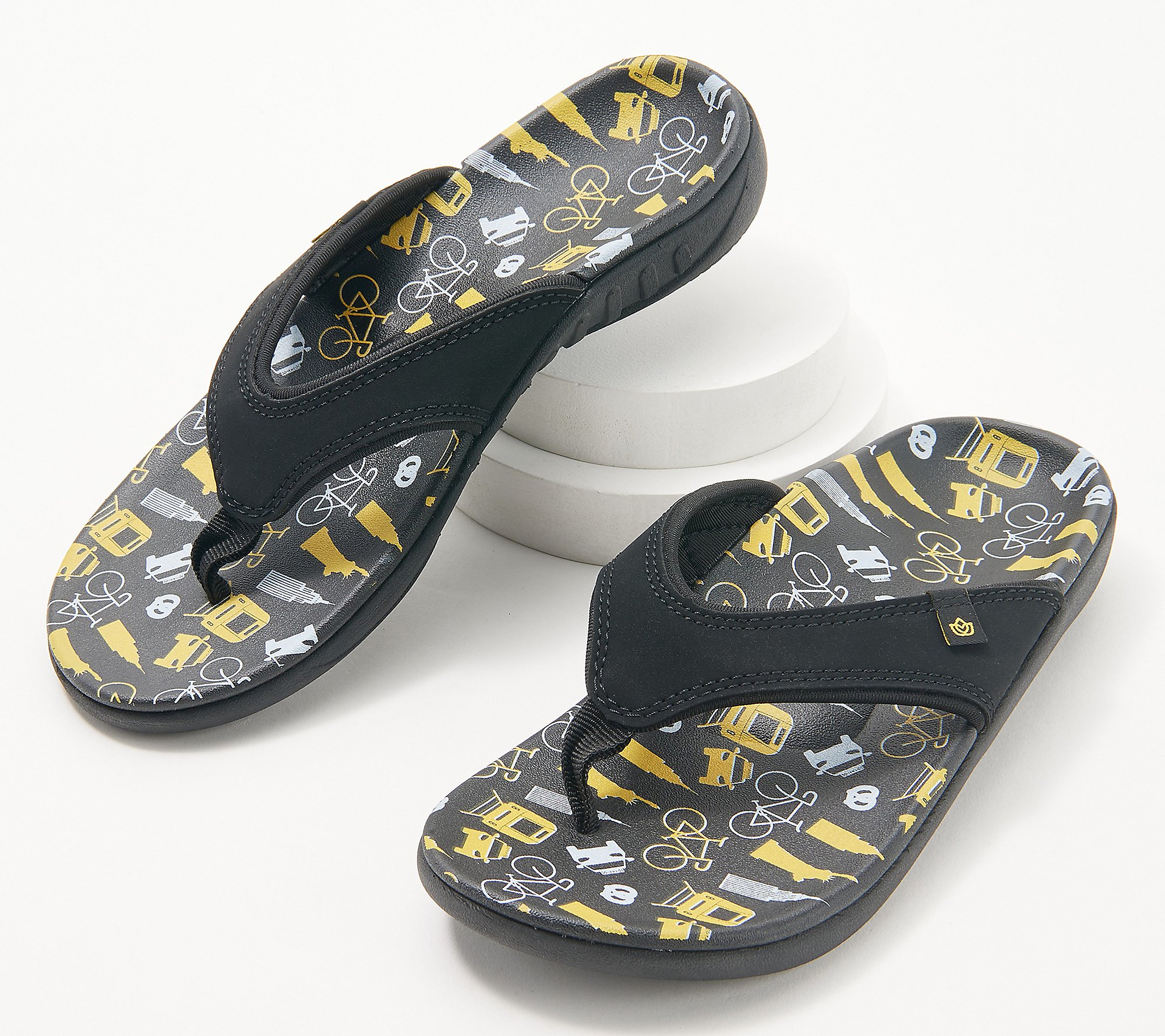 Spenco Yumi Wanderlust Orthotic Women's Thong Sandals (Black)