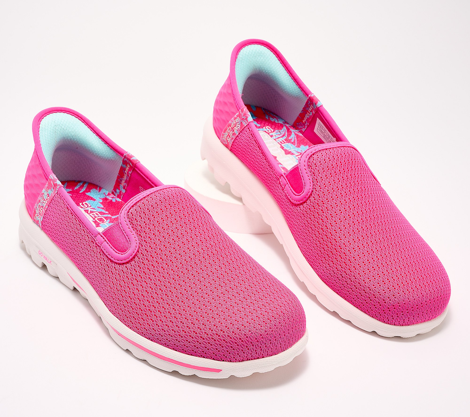 Skechers Fiji Slip-Ins GOwalk Travel Washable Shoes